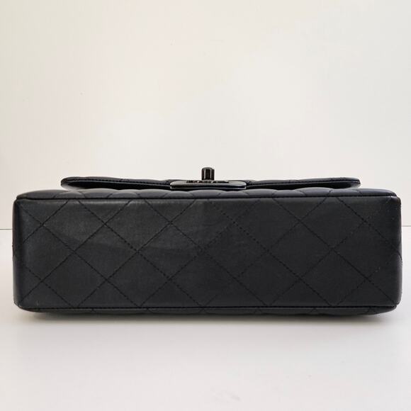 Chanel So Black Lambskin Small Classic Flap - Picture 6 of 16